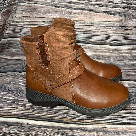 Clarks Womens Aveleigh Boot Dark Tan Leather Boots Womens Size 11 M New - Picture 3 of 12